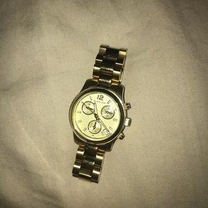 MK WATCH